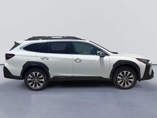 2025 Subaru Outback Touring
