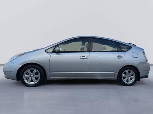 2005 Toyota Prius Base