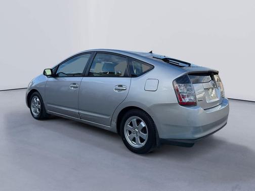 2005 Toyota Prius Base