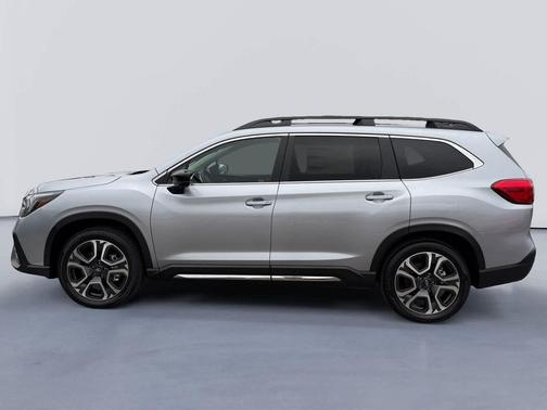 Ice Silver Metallic 2026 Subaru Ascent Limited 7-Passenger