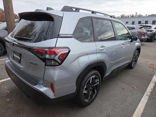 2025 Subaru Forester Hybrid Premium