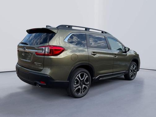 2025 Subaru Ascent Limited 7-Passenger