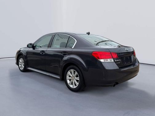 2011 Subaru Legacy Premium