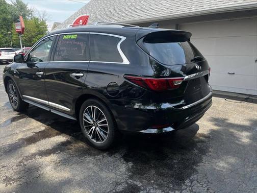 2016 INFINITI QX60 Base