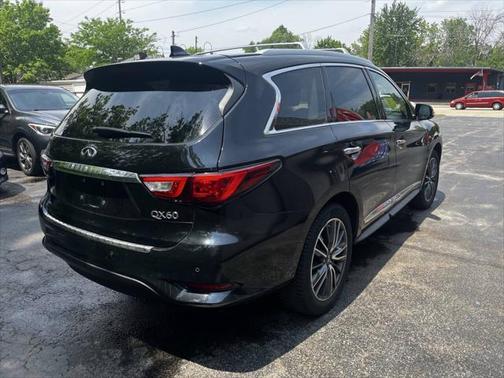 2016 INFINITI QX60 Base