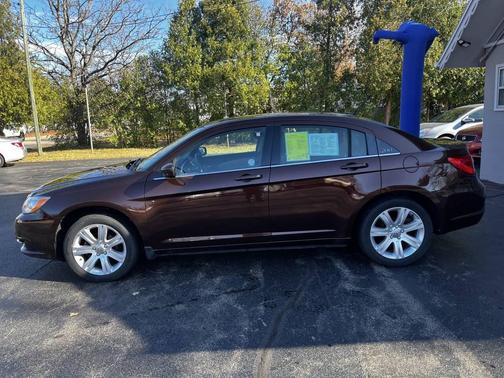 2013 Chrysler 200 LX