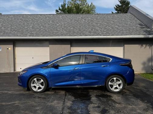 2017 Chevrolet Volt LT