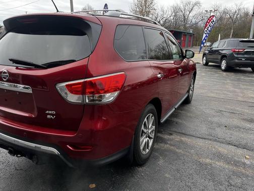 2015 Nissan Pathfinder SV