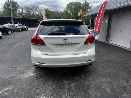 2011 Toyota Venza Base