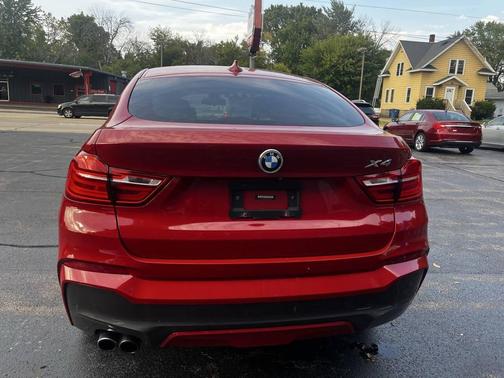2018 BMW X4 xDrive28i