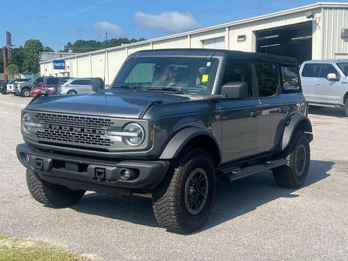 2022 Ford Bronco Badlands