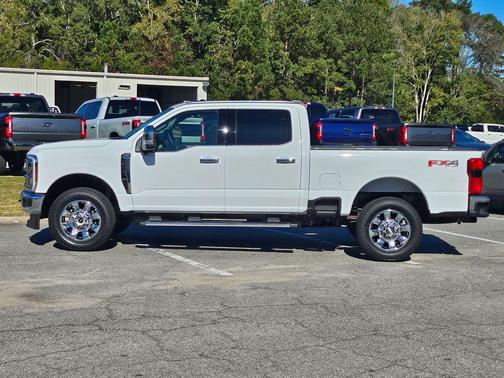 2026 Ford F-350 Lariat Super Duty