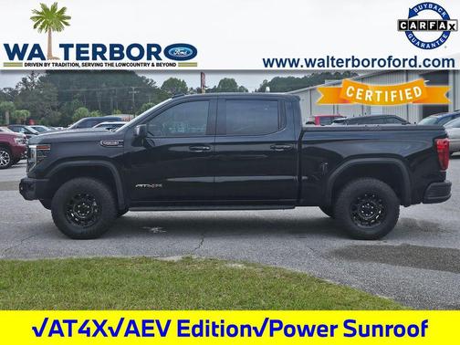 2023 GMC Sierra 1500 AT4X