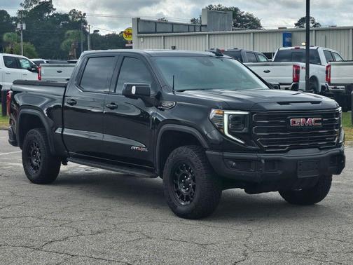 2023 GMC Sierra 1500 AT4X