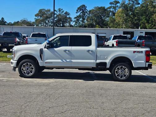 2026 Ford F-350 Platinum