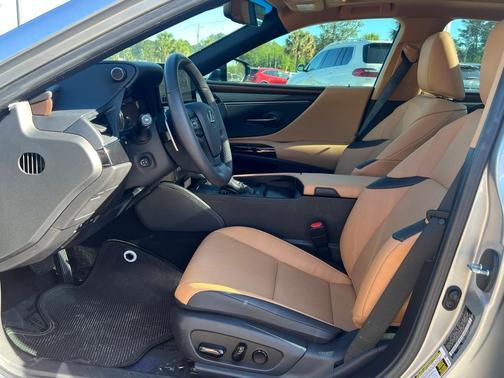 2024 Lexus ES 350 350