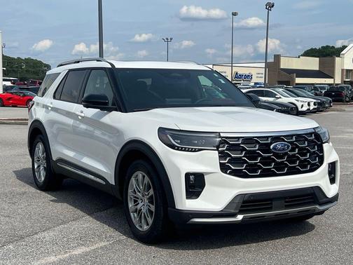 2025 Ford Explorer Platinum