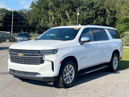 2023 Chevrolet Suburban Premier