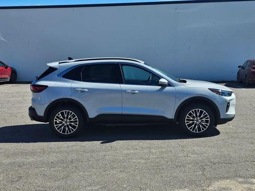 2026 Ford Escape Base