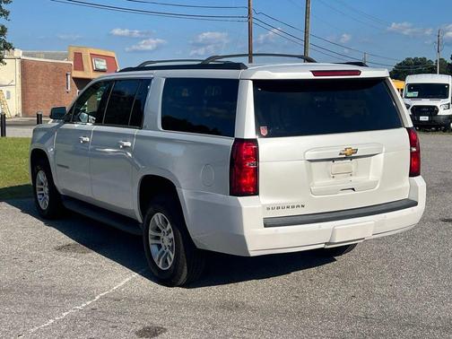 2018 Chevrolet Suburban LT