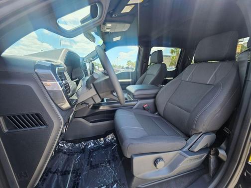 Agate Black Metallic 2026 Ford F-150 STX