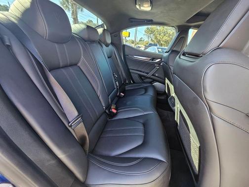 2021 Maserati Ghibli S Q4 GranSport