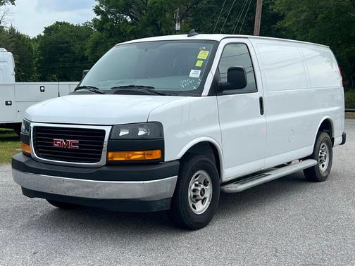 2023 GMC Savana 2500 Work Van