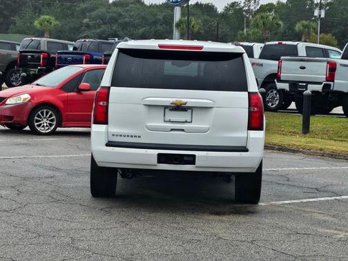 2019 Chevrolet Suburban LT