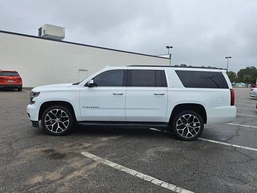 2019 Chevrolet Suburban LT