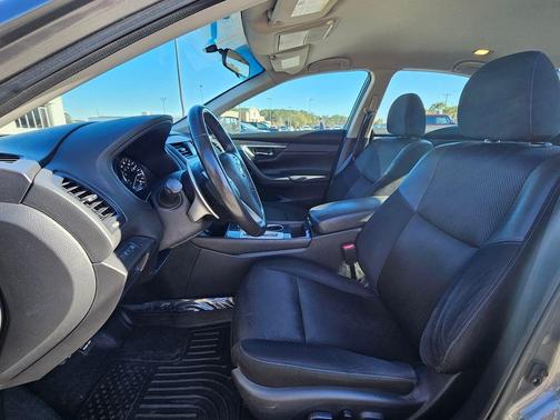 2018 Nissan Altima 2.5 SR