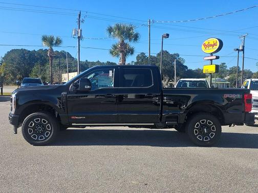 2026 Ford F-350 Platinum