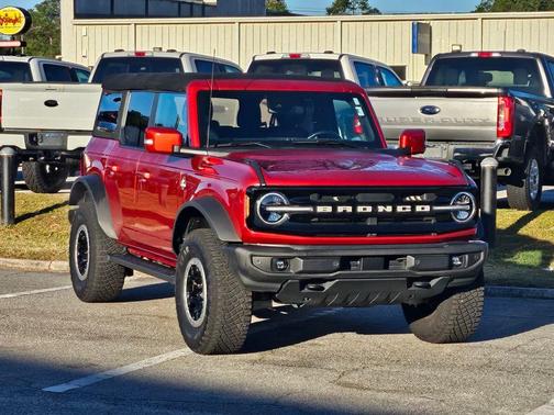 2022 Ford Bronco Outer Banks
