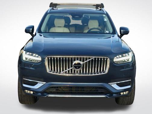 2023 Volvo XC90 B6 Plus 6-Seater