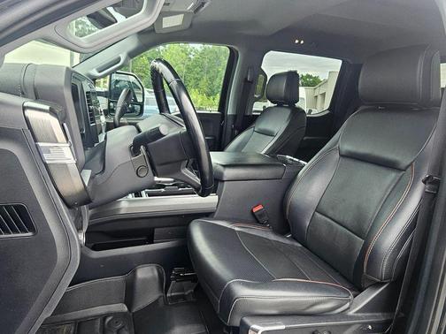 Agate Black Metallic 2023 Ford F-350 Lariat Super Duty