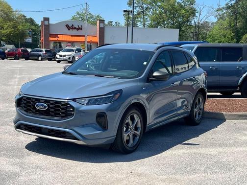 2024 Ford Escape ST-Line