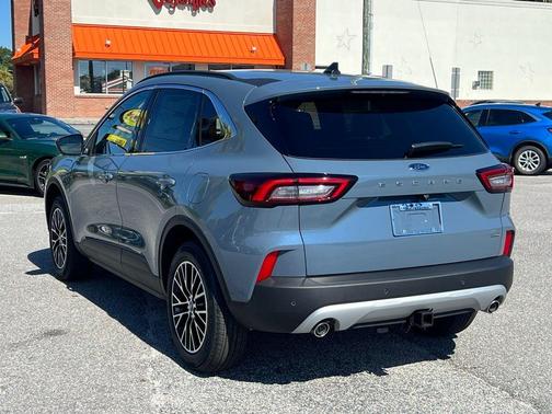 2025 Ford Escape PHEV