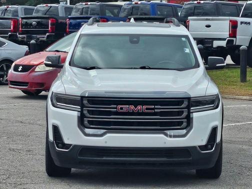 2021 GMC Acadia AT4