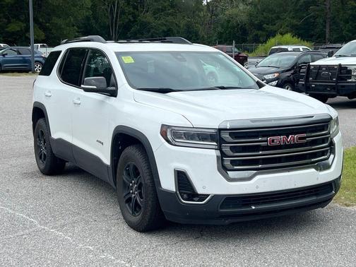 2021 GMC Acadia AT4