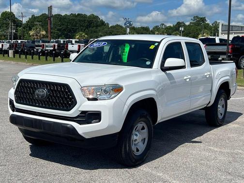 2018 Toyota Tacoma SR