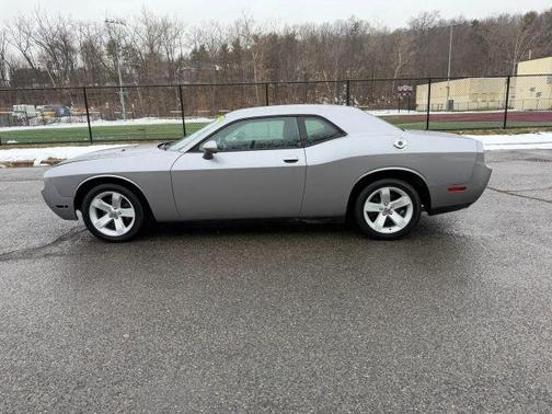 2014 Dodge Challenger SXT