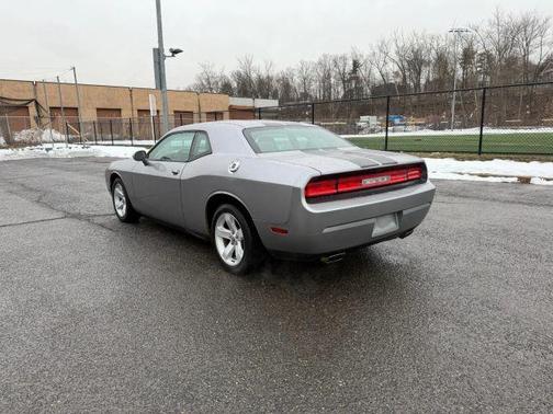 2014 Dodge Challenger SXT
