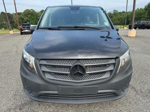 Black 2018 Mercedes-Benz Metris Base