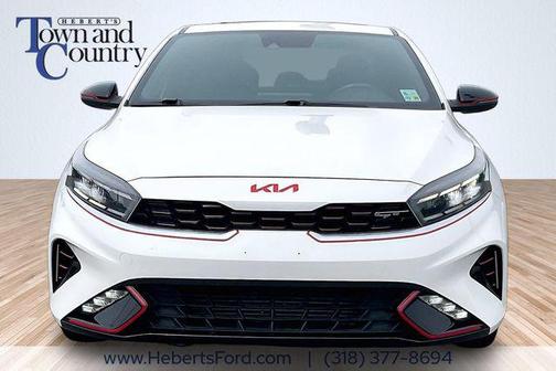 Snow White Pearl 2022 Kia Forte GT