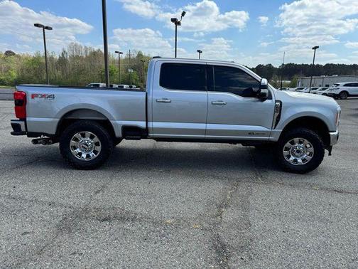 2023 Ford F-250 Lariat