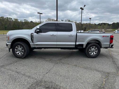 2023 Ford F-250 Lariat