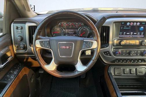 2017 GMC Sierra 2500 SLT