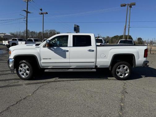 2017 GMC Sierra 2500 SLT