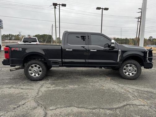 2025 Ford F-250 Lariat