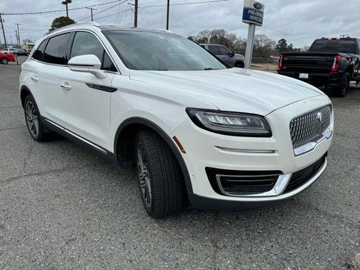 2020 Lincoln Nautilus Reserve