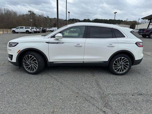 2020 Lincoln Nautilus Reserve